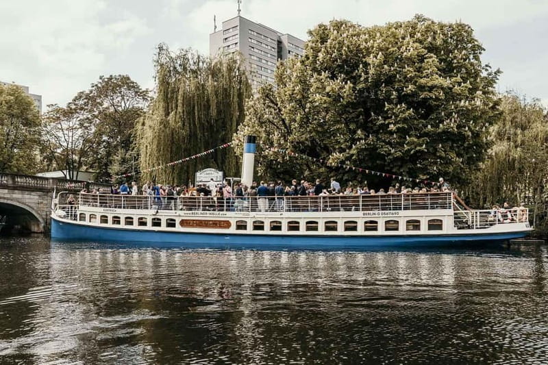 1h Berlin-Cruise with 140 year old electrified steamship - Choosing your seat and timing