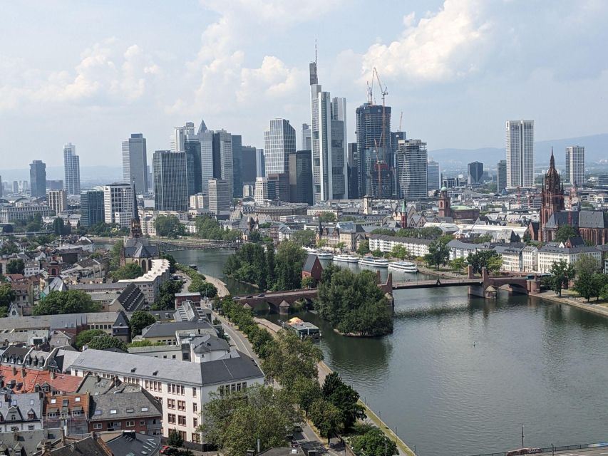 2-Hour Best of Frankfurt Walking Tour (English) - Museum highlights without a long museum visit