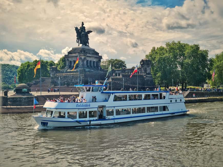 2-River Day-trip by boat to Koblenz and return from Alken - The steep vineyards of Winningen