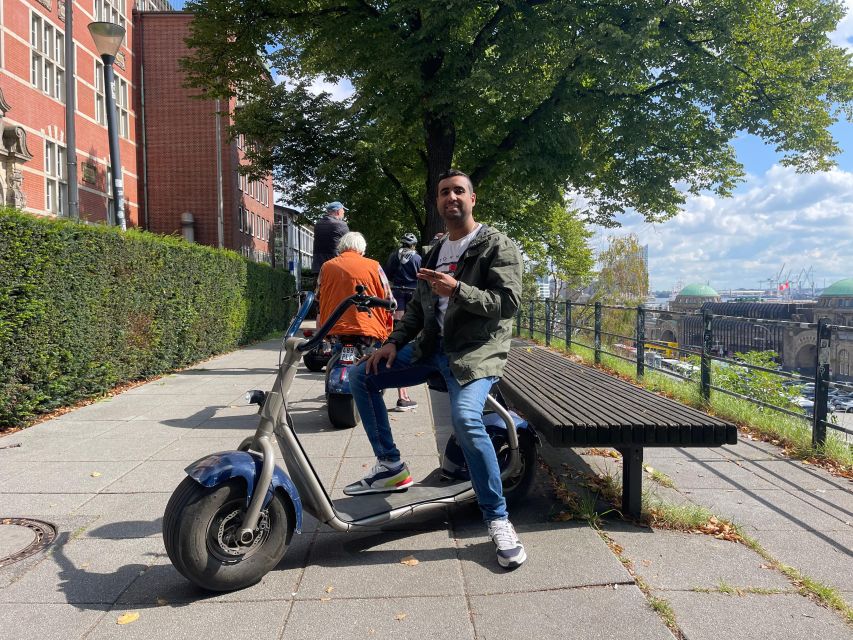 3 Hours Hamburg E-Scooter Tour - The Elbphilharmonie and Sandtorhafen