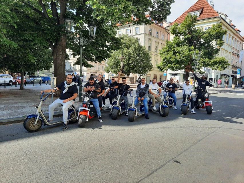 3 Hours Hamburg E-Scooter Tour - Speicherstadt and Hafencity side by side