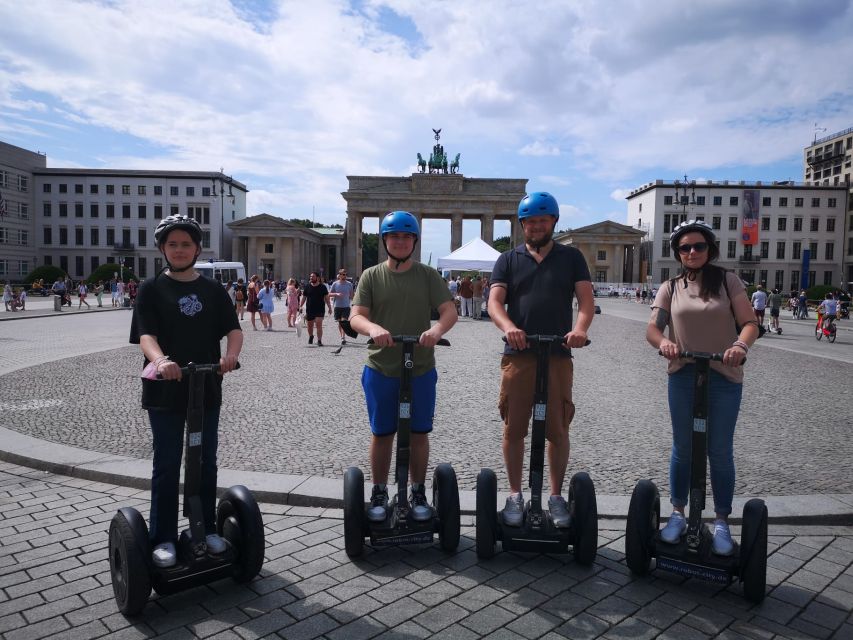 3h-Berlin: Private Sightseeing Segway Tour - Starting with a safety lesson and practice ride