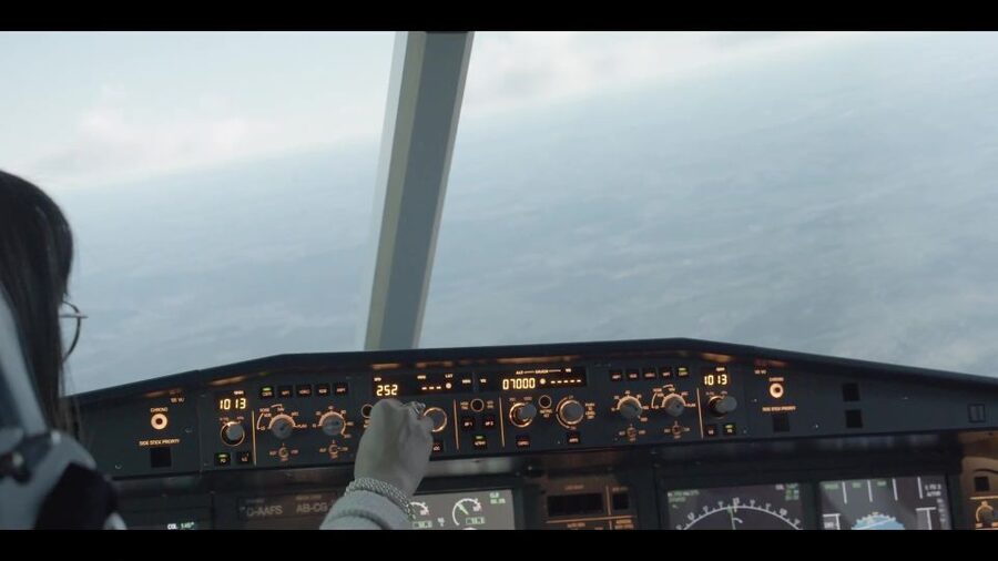 Airbus Flightsimulator | Flying Experience | adults&children - Language, Access, and Family Suitability