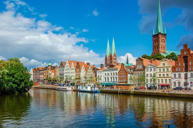 All-in-One: Beautiful Lübeck: Shore Excursion from Kiel Port - Lübeck’s old town reveals itself on foot