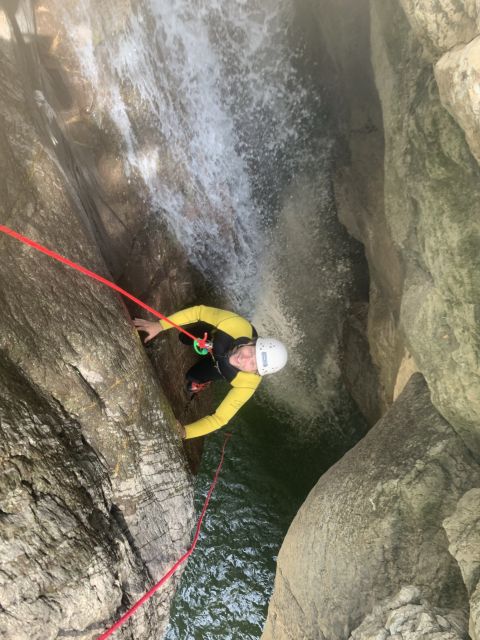 Allgäu: Starzlachklamm Canyoneering Adventure - A serious safety briefing beside the Starzlach River