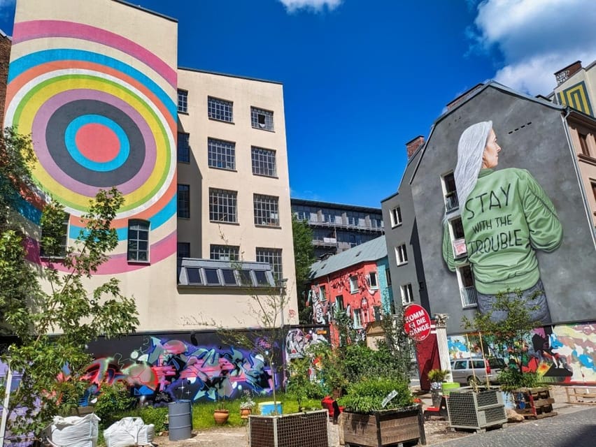 Alternative Hamburg / Street Art Private Tour - Hamburg’s alternative districts, one painted wall at a time