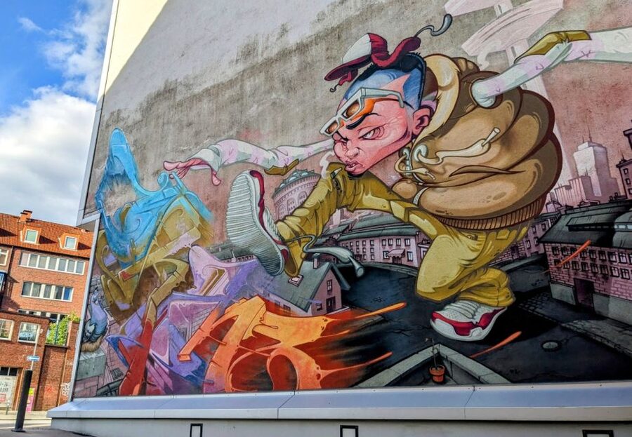 Alternative Hamburg / Street Art Private Tour - Karoviertel, cafes, and art in everyday life