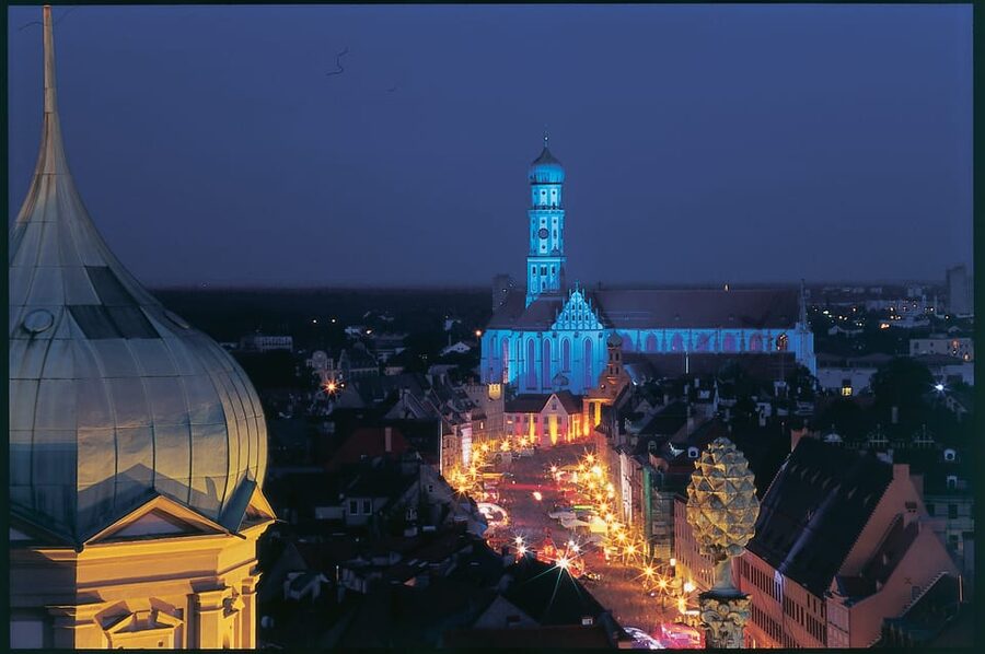 Augsburg: Illuminated Guided Evening Walking Tour - Key points at a glance