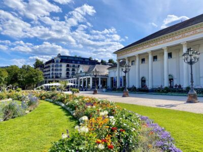 Sightseeing Highlights Guided Walking Tour