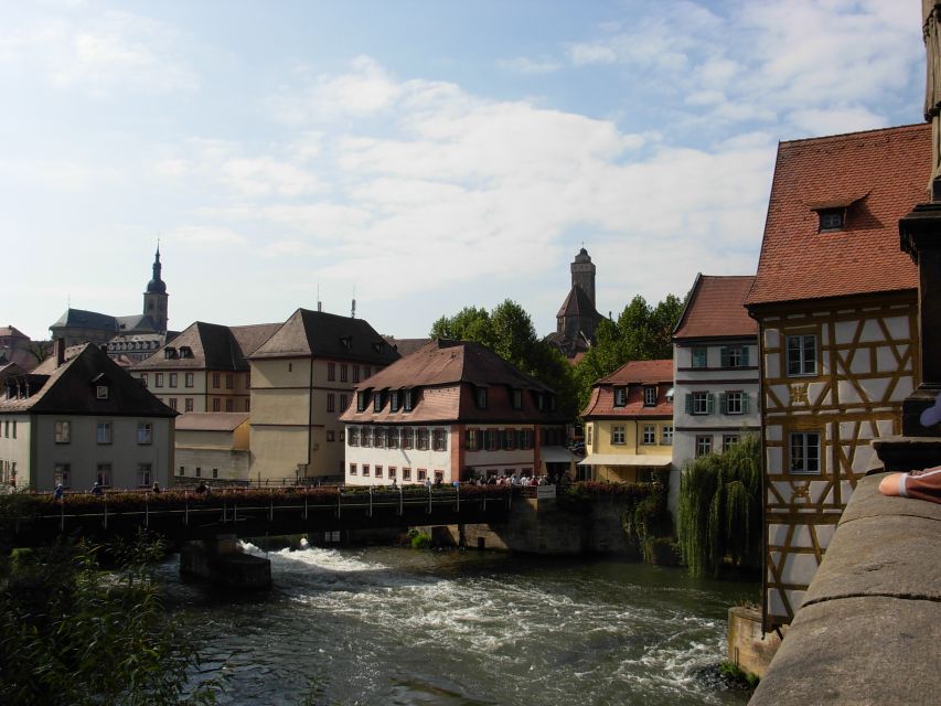 Bamberg: City Highlights Walking Tour - The Old Town Hall and its artificial island