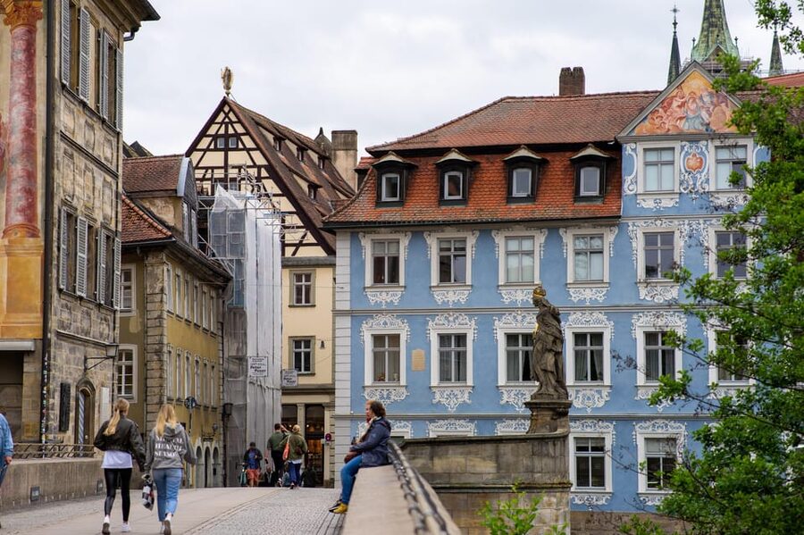 Bamberg: Where Hollywood dreams and movies are born - Pfahlplätzchen and the art of dressing up a city