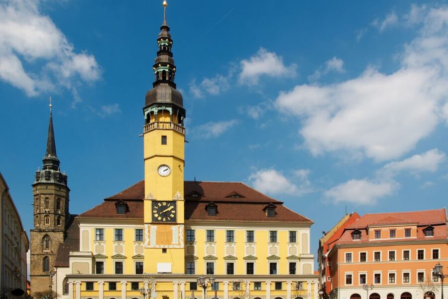 Bautzen: Scavenger Hunt Self-Guided Walking Tour - Bautzen II and the city’s harder memories