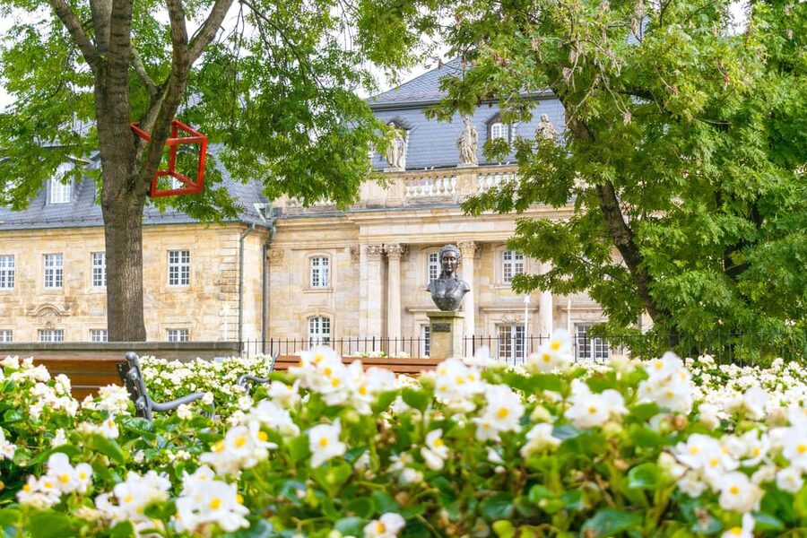 Bayreuth: German City Walking Tour (Tourist Info) - Bayreuth in two historical acts
