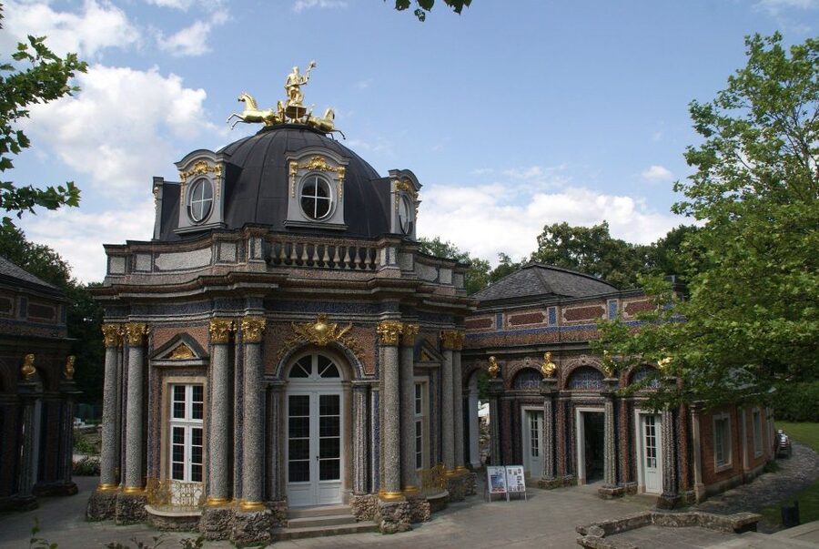 Bayreuth: Private Guided Walking Tour - The old town and the people behind the buildings
