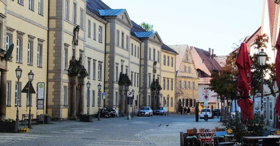 Bayreuth: Private Guided Walking Tour - Beginning at Wahnfried Museum