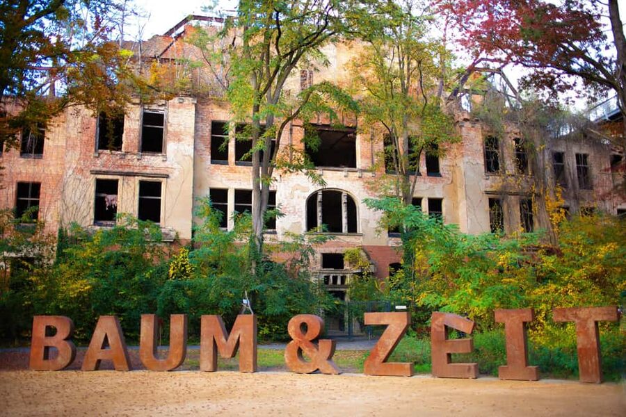 Beelitz-Heilstätten: Baum&Zeit Tree Top Walk Entry Ticket - Why the old sanatorium matters