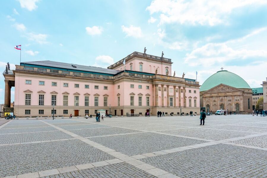 Berlin: 1-Hour Guided Tour of the Historic Center - Museum Island and Berlin Cathedral