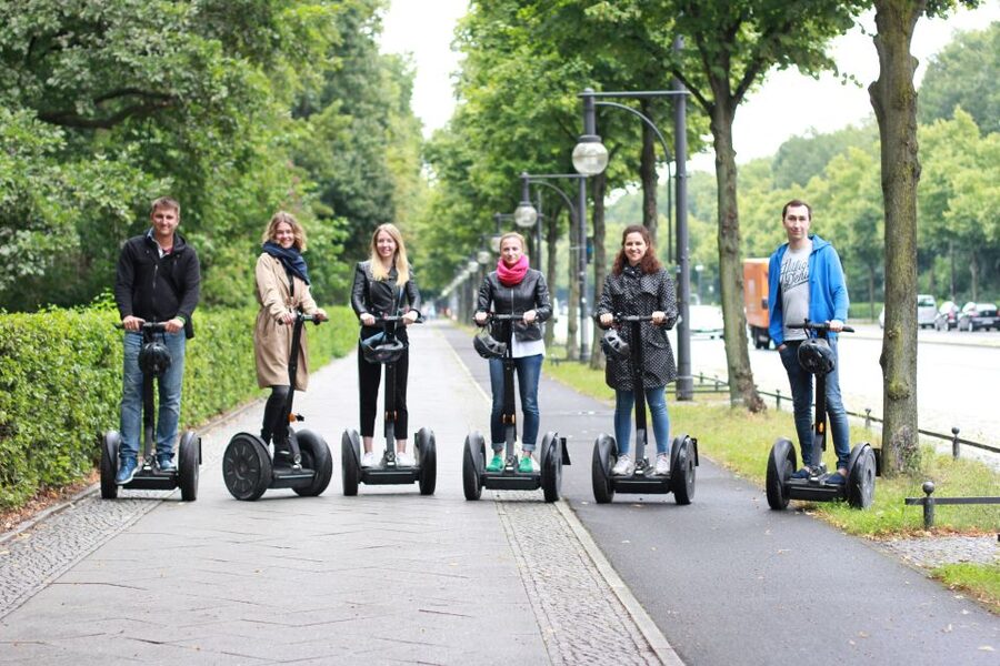 Berlin: 1-Hour Segway Tour - Route A: Brandenburg Gate and Berlin’s government quarter