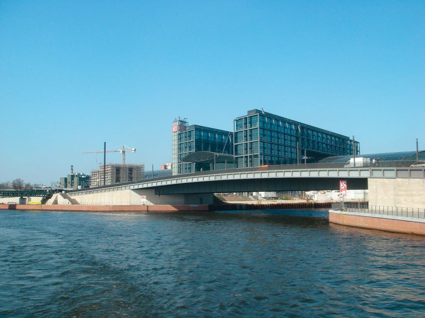 Berlin: 2.5-Hour East Side Boat Cruise with Commentary - Berlin Cathedral and Humboldt Forum set the scene