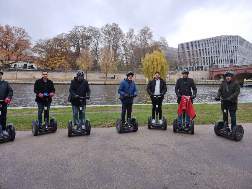 Berlin: 2-H VIP Private Guided Segway Tour - The government district and the Reichstag