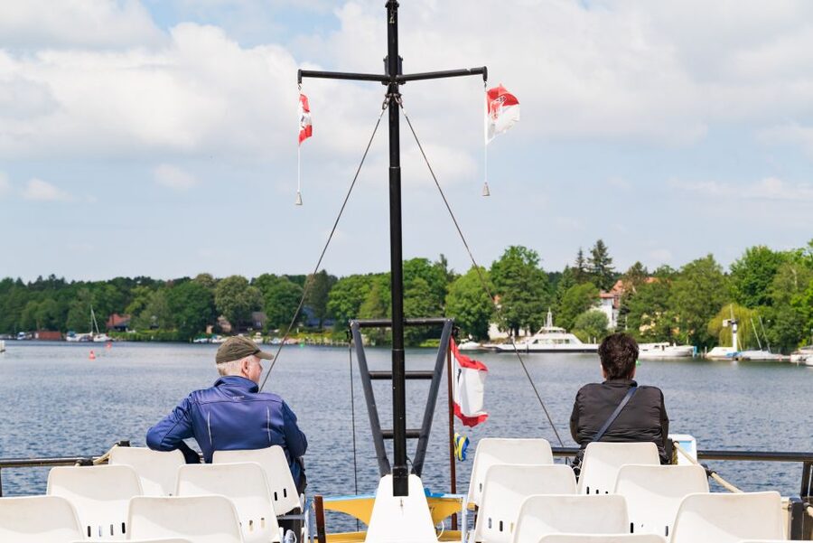 Berlin: 2-Hour Lake Oberhavel Cruise from Tegel - From Greenwichpromenade into northern Berlin