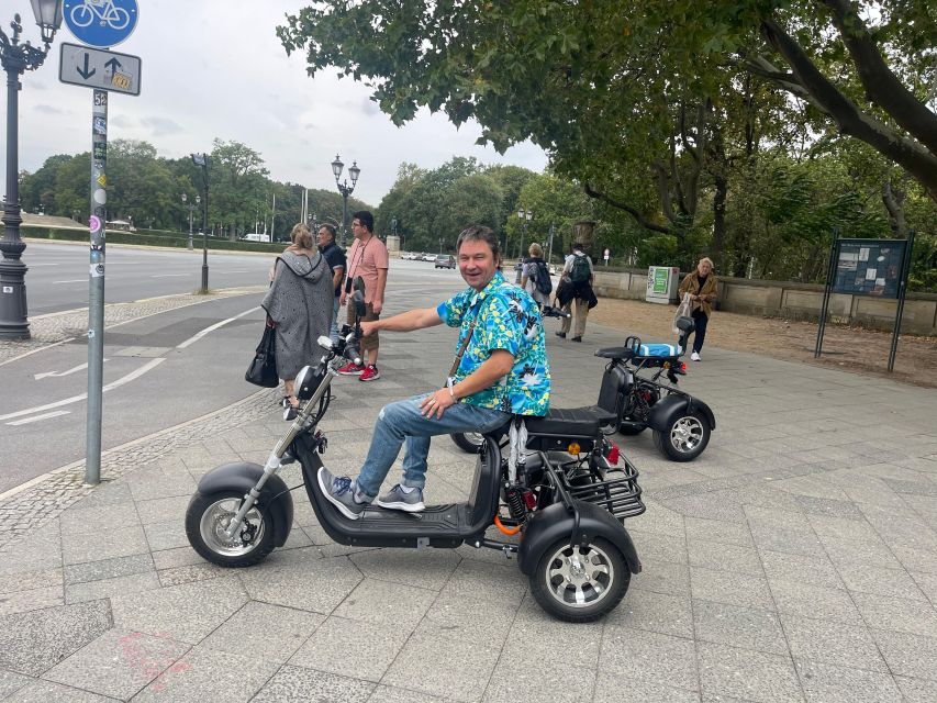 Berlin: 3-Hour Guided Small Group Fat Tire E-Scooter Tour - The Reichstag and the story of the fire