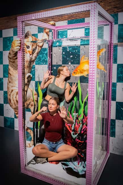 Berlin: 3D TrickArt Museum - Tickets - Snacks, parties, and practical comfort
