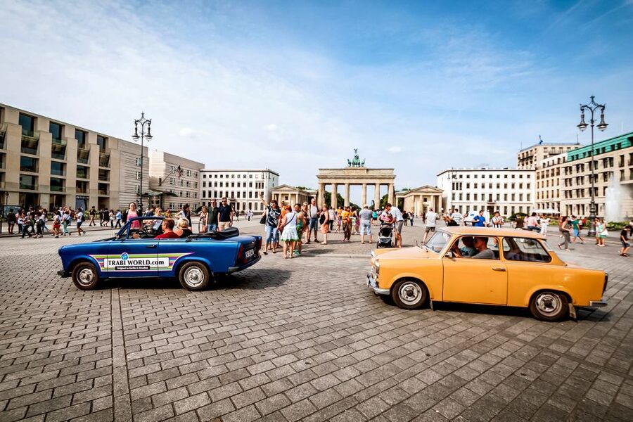 Berlin: 75-minute Trabi Safari - From Zimmerstraße to Checkpoint Charlie
