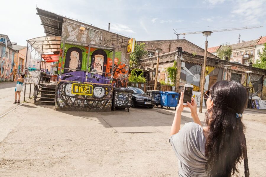 Berlin: Alternative Bike Tour of Kreuzberg & Friedrichshain - Why a bicycle works so well in eastern Berlin
