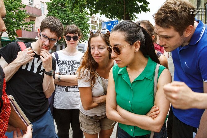 Berlin: Alternative Street Art Tour - Meeting at Alexanderplatz and catching the train