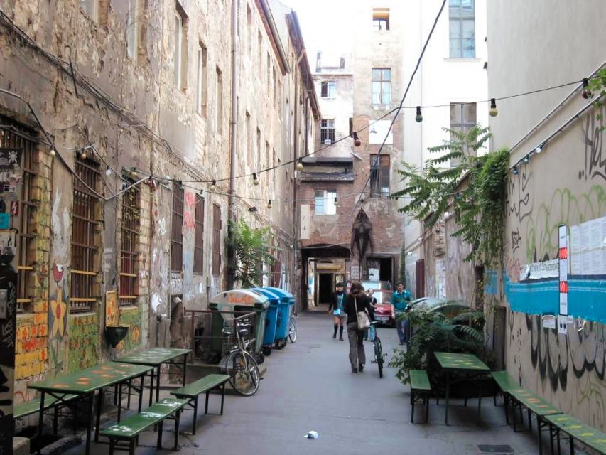 Berlin: Backyards of Berlin 2-Hour Tour - Is $21 a fair price?