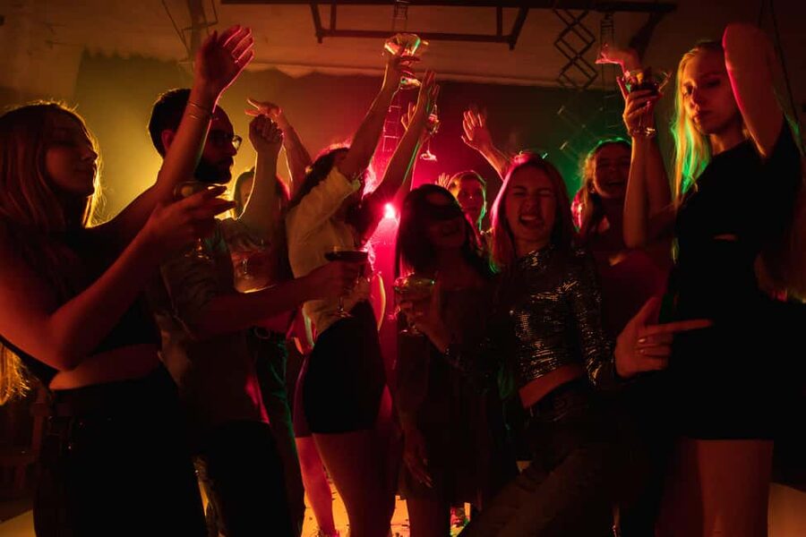 Berlin: Bar & Party Tour with Free Shots & VIP Club Access - Ending at a Berlin nightclub