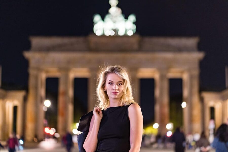 Berlin by Night: Private Photoshoot at Illuminated Cityscape - Why Berlin looks better after dark