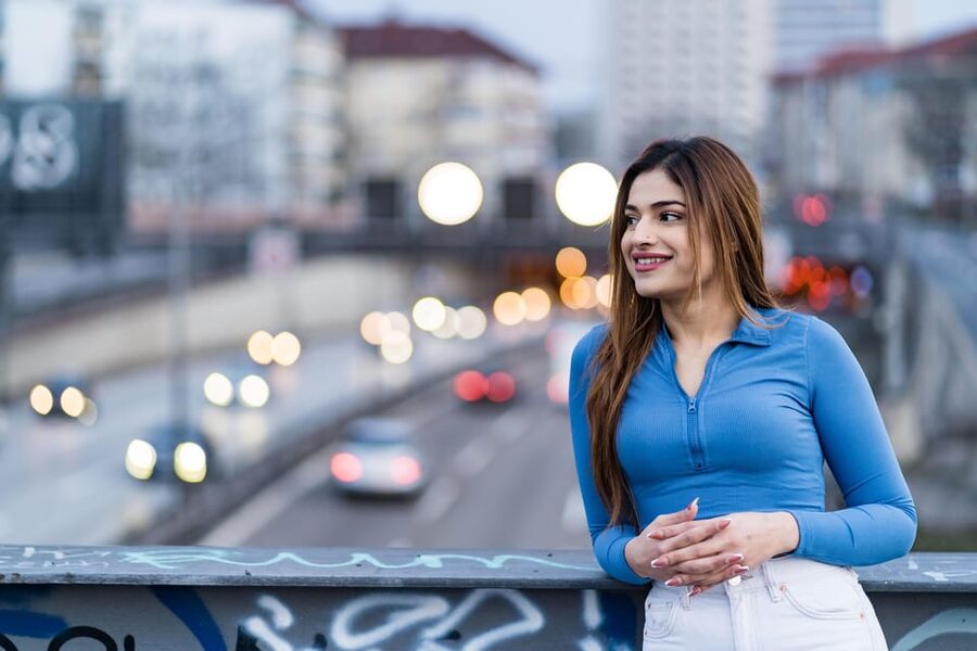 Berlin by Night: Private Photoshoot at Illuminated Cityscape - The 15-minute metro transfer changes the rhythm