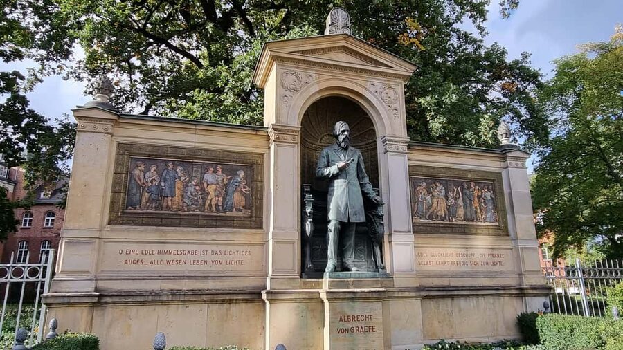 Berlin: Charité Hospital History Walking Tour - The Nazi period and the collapse of medical ethics