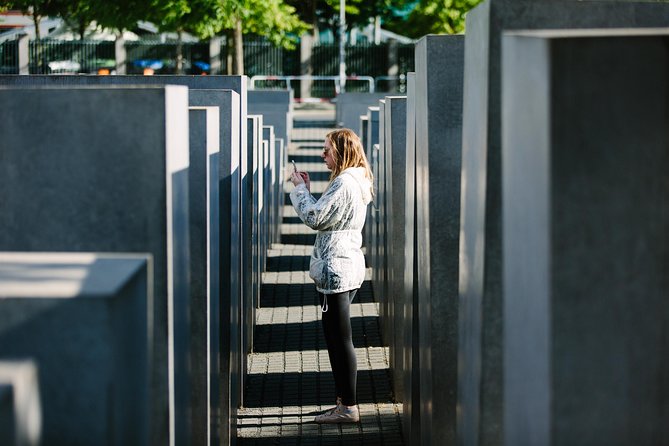 Berlin City Bike Tour with Beer Garden Stop - The Reichstag and Berlin’s road to dictatorship
