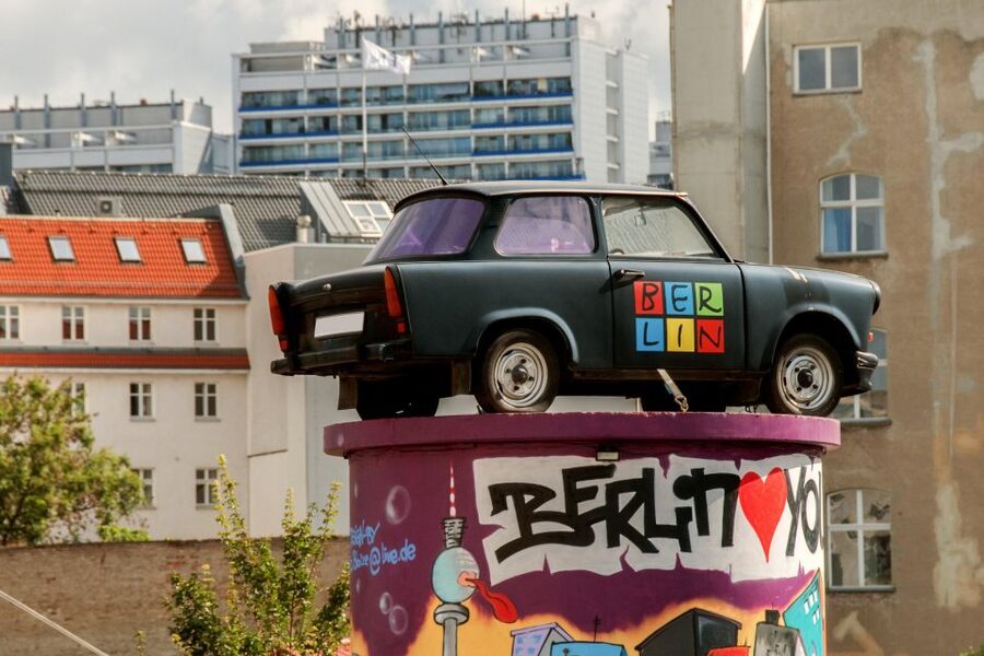 Berlin: City Sightseeing Hop-On Hop-Off Bus Tour - The western and central sights on the Classic Route