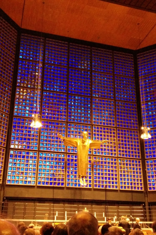 Berlin: Classical Concert at Kaiser Wilhelm Memorial Church - The musicians and the scale of the performance