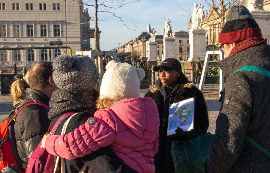 Berlin: Decolonial Berlin Castle/ Humboldt Forum Guided Tour - How much does the $41 price buy you?