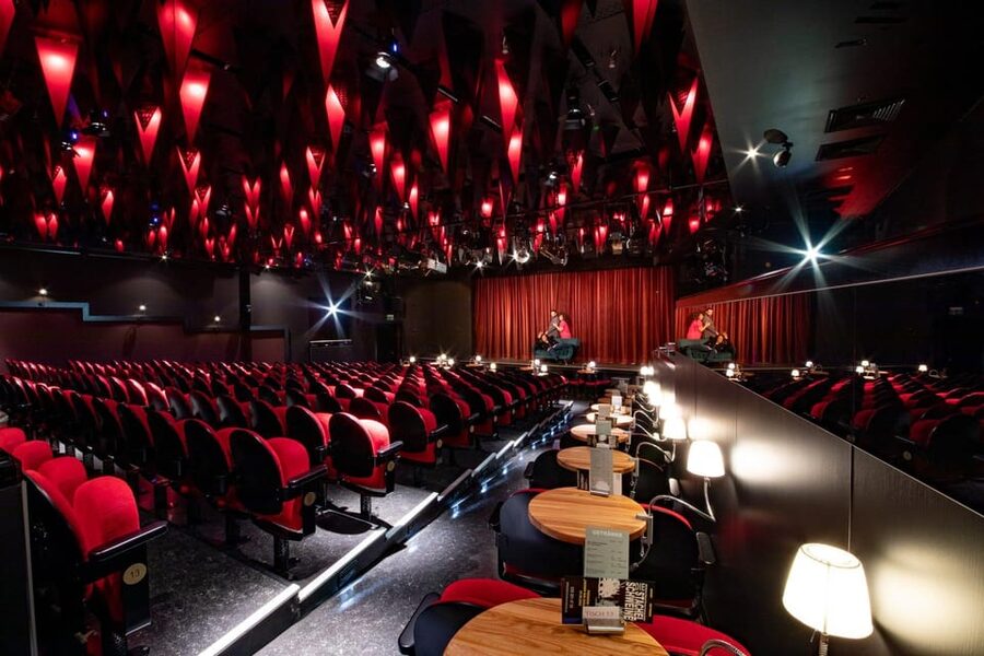Berlin: Die Stachelschweine - Frank Lüdecke - Träumt Weiter - Key points to know before booking