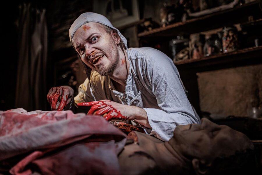 Berlin Dungeon: Entrance Ticket - English times, age rules, and comfort concerns