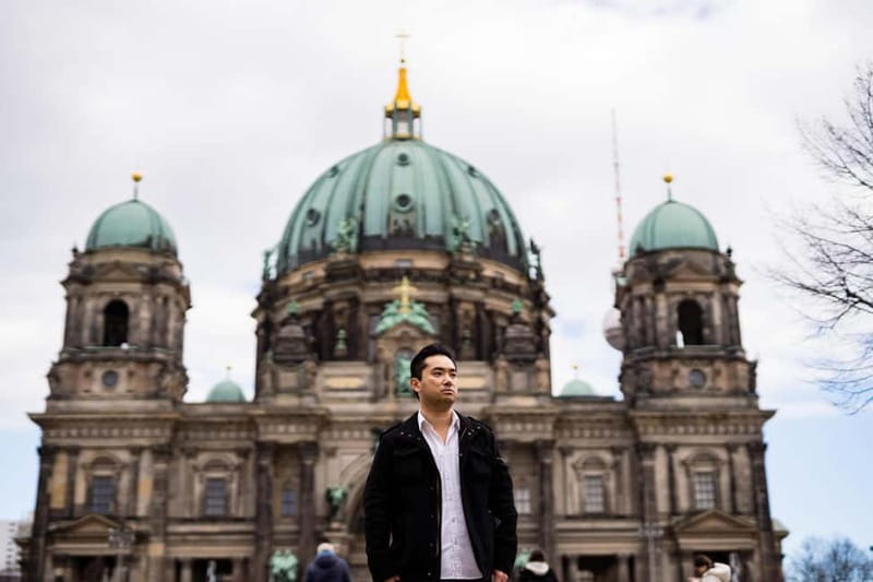 Berlin: Early Morning Private Photoshoot to avoid the Crowd - Key points to know before booking