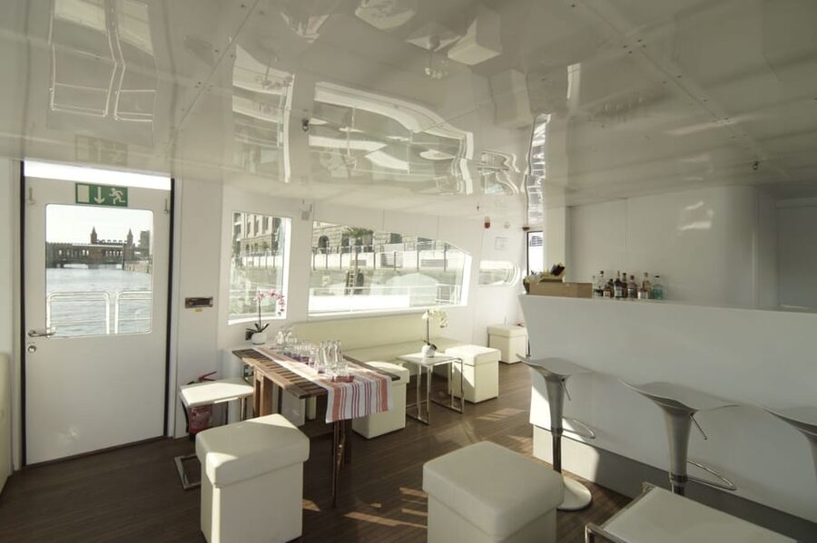 Berlin: Exclusive Boat Tour on a Solar-Powered Catamaran - Audio guide expectations and onboard service