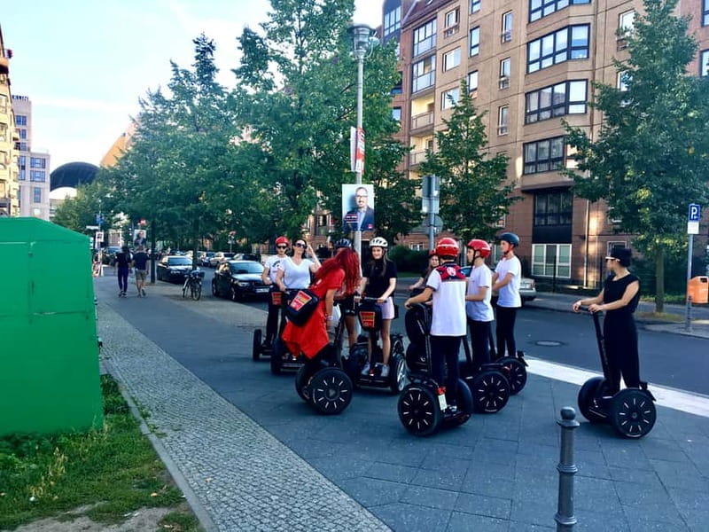 Berlin: Exclusive VIP Private Segway Experience - Schloss Bellevue and the Victory Column widen the route