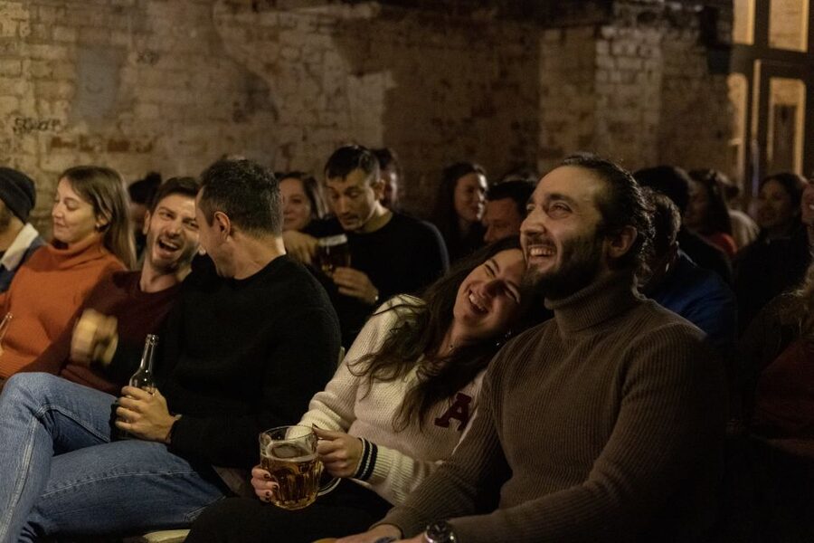 Berlin: Expats in Berlin Comedy Show Ticket - Who should book the Expats in Berlin Comedy Show?