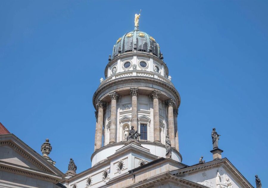 Berlin: Französischer Dom Viewing Platform with Audio Guide - The 254-step climb to the viewing platform