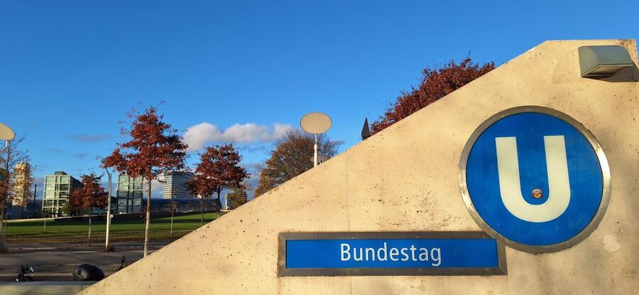 Berlin: Government District Tour and Reichstag Dome Visit - How much value do you get for $45?