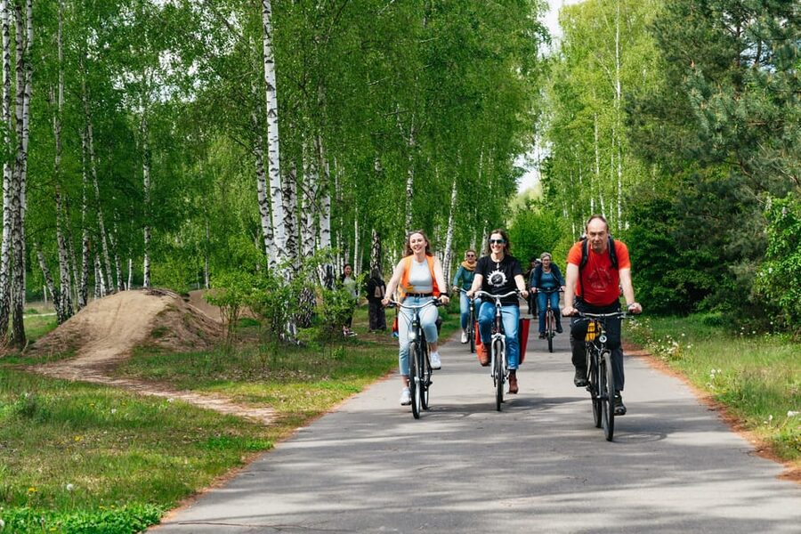 Berlin: Green City Guided Bike Tour - Practical details before you ride