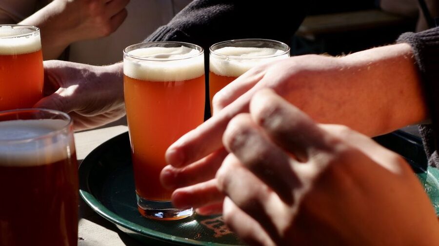 Berlin: Guided Craft Beer & Cultural Tour With Snacks - Key points to know before you book