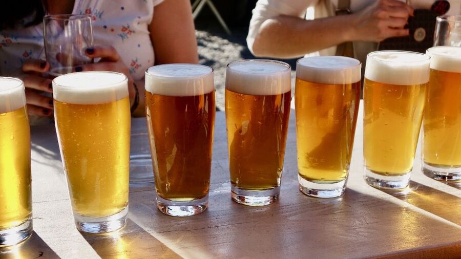Berlin: Guided Craft Beer & Cultural Tour With Snacks - The snack is more important than it sounds